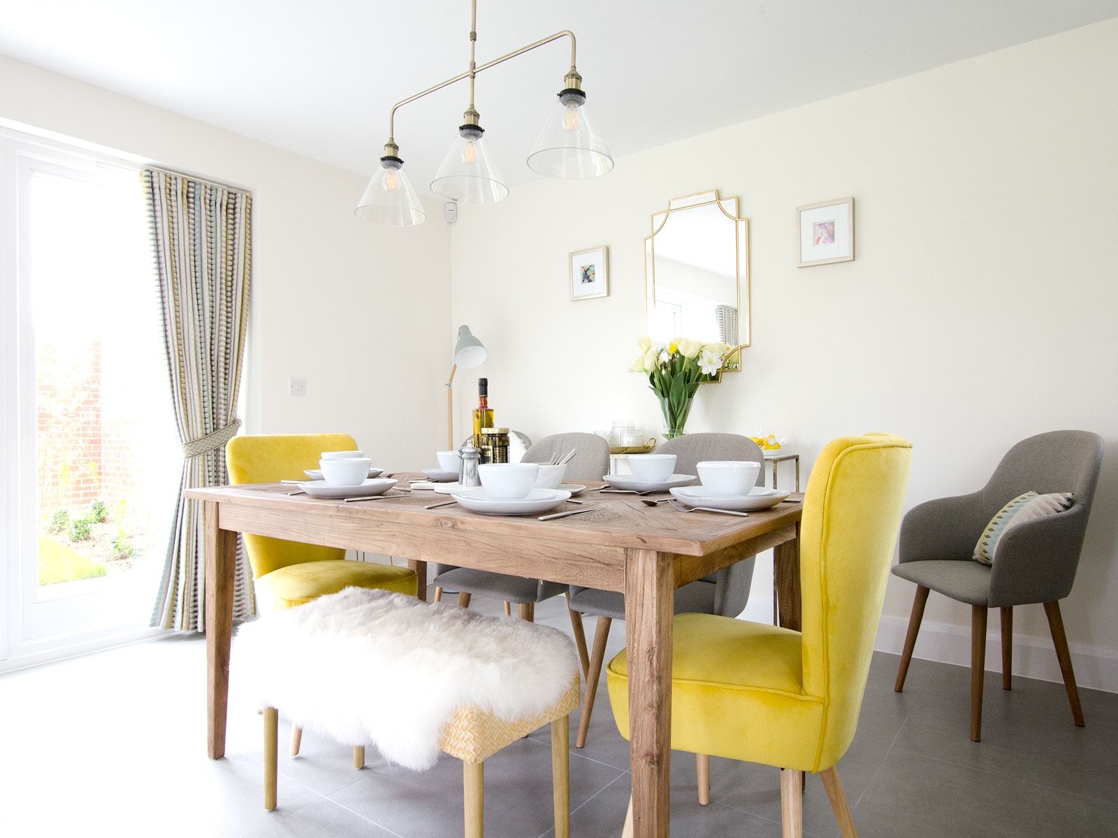 slide h open plan open views pTXH7