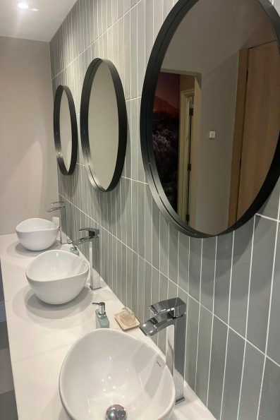golf club locker rooms